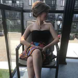 Meet your Posher, Carla